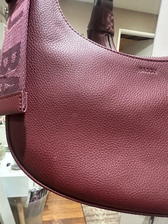 Baggu small recycled leather Crescent bag in Mahogany - Picture 3 of 10